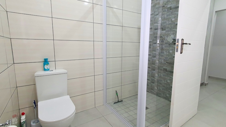 3 Bedroom Property for Sale in Dana Bay Western Cape